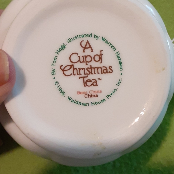 Cup of Christmas Tea sugar and cream - Picture 6 of 8